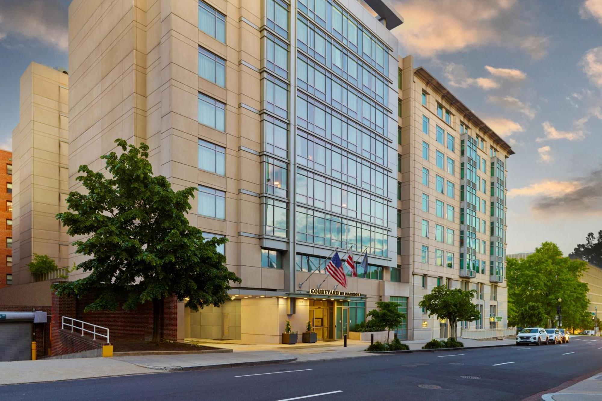 Hotel Courtyard By Marriott Washington, D.C./Foggy Bottom Exterior foto