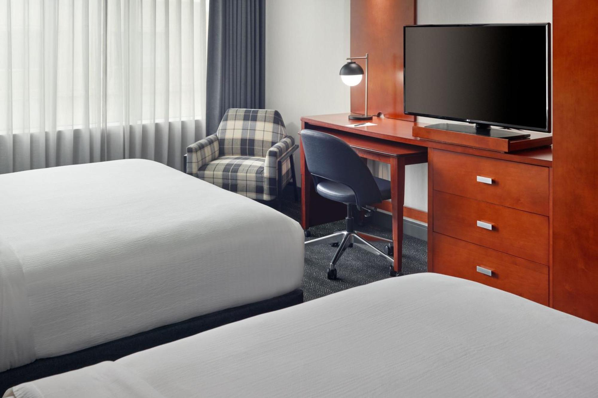 Hotel Courtyard By Marriott Washington, D.C./Foggy Bottom Exterior foto