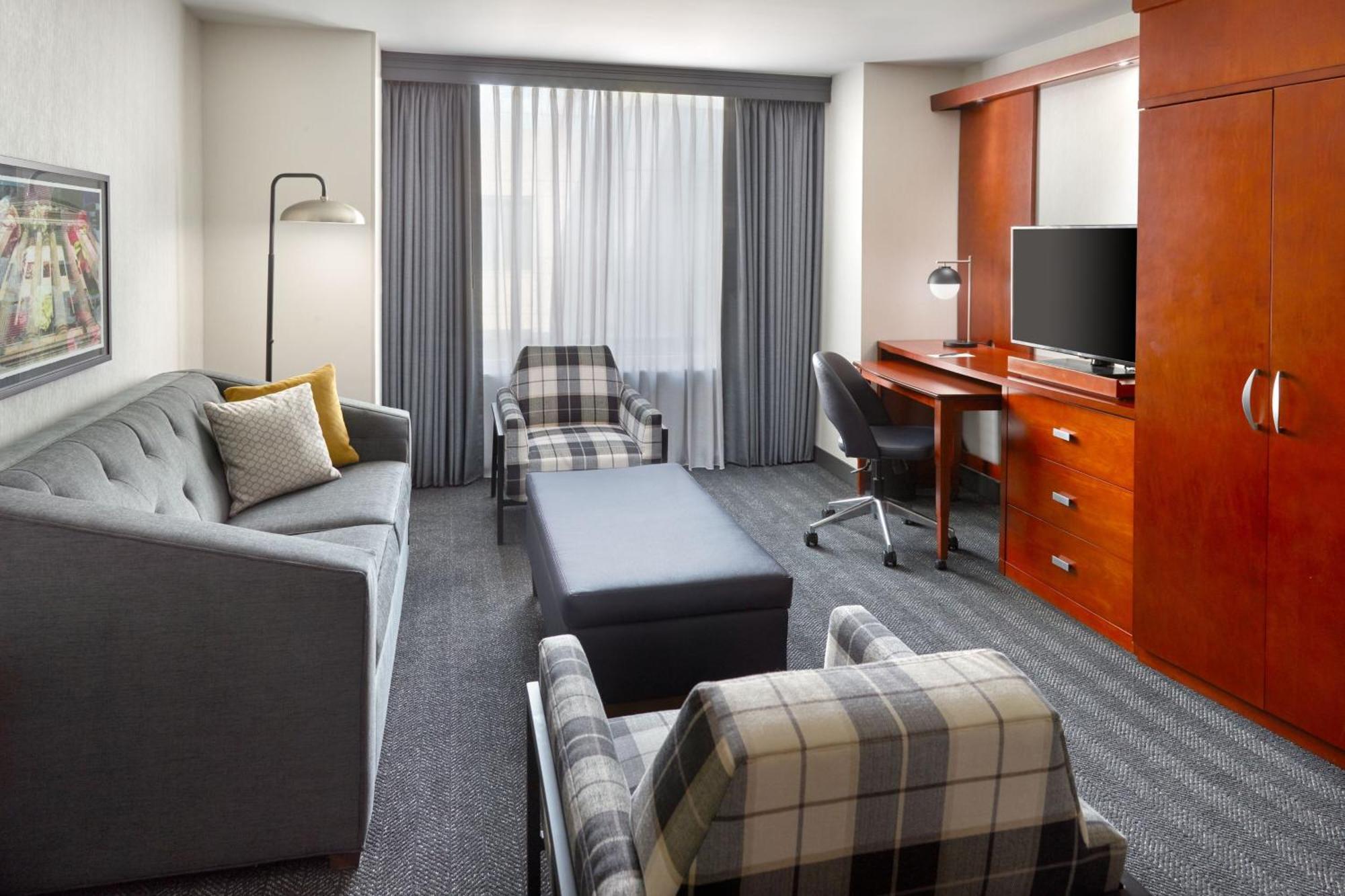 Hotel Courtyard By Marriott Washington, D.C./Foggy Bottom Exterior foto