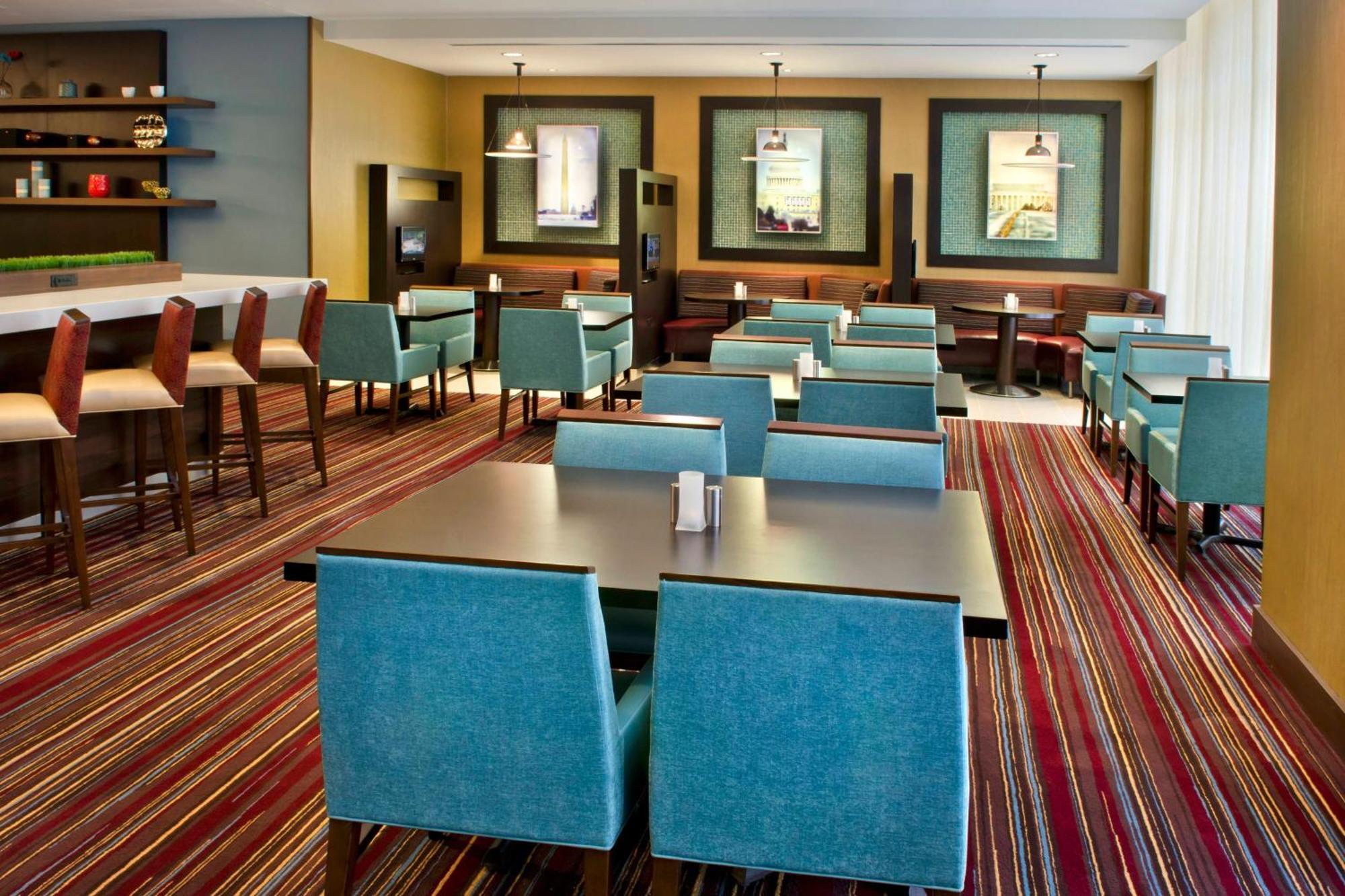 Hotel Courtyard By Marriott Washington, D.C./Foggy Bottom Exterior foto